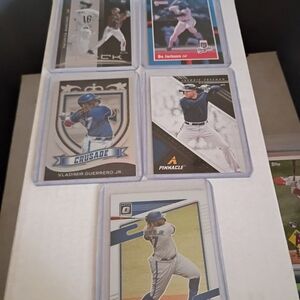 Baseball Trading Card Set